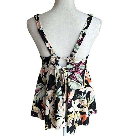 Kona Sol Floral Print Women's Swim Tankini  Top Size 1X - Picture 2 of 10